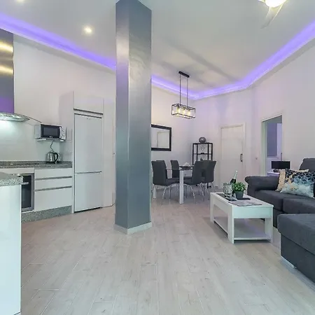 Pueblo Marinero Apt 2 * Benalmadena